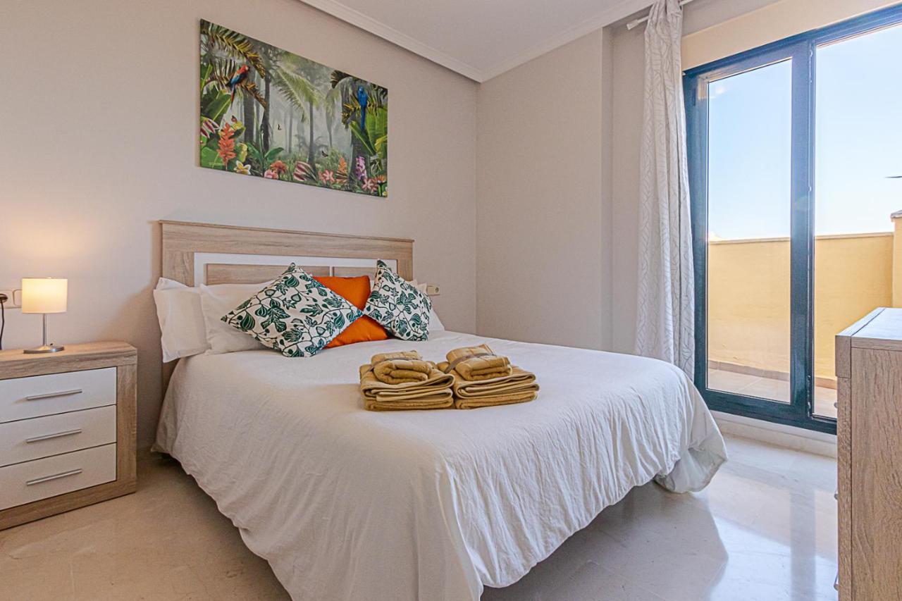 797 Holiday Rentals - Moderno Piso Para 5 Con Hermosas Vistas Benalmádena Extérieur photo