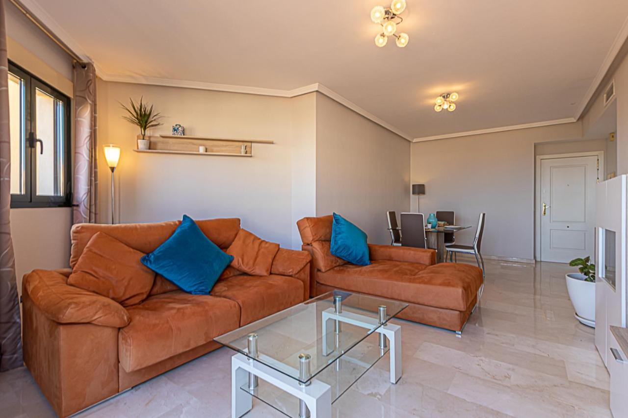 797 Holiday Rentals - Moderno Piso Para 5 Con Hermosas Vistas Benalmádena Extérieur photo