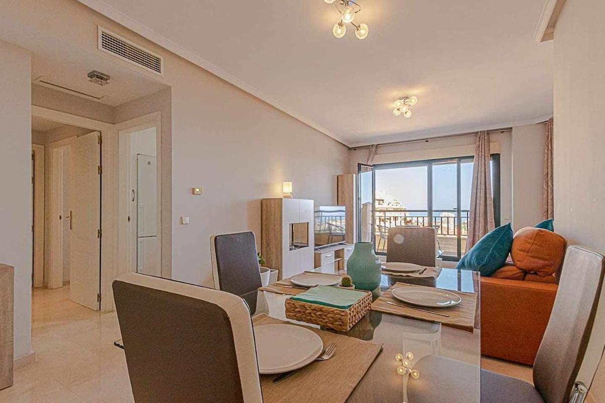 797 Holiday Rentals - Moderno Piso Para 5 Con Hermosas Vistas Benalmádena Extérieur photo