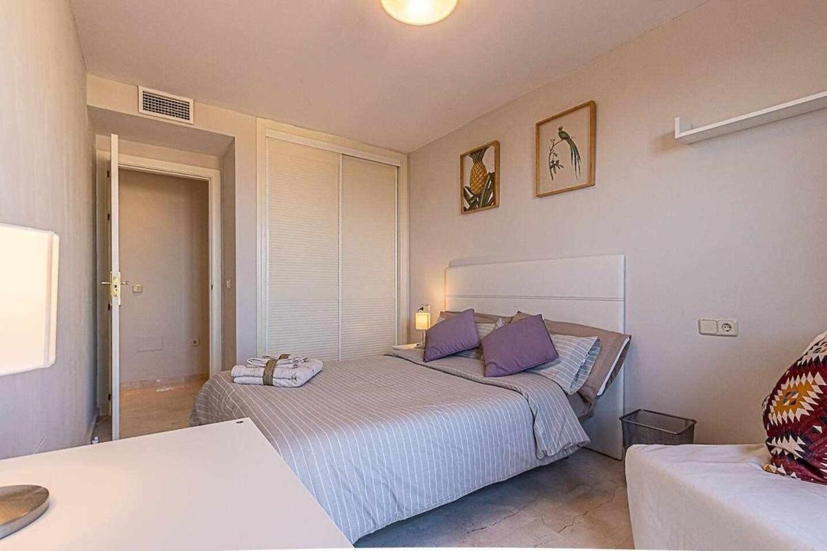 797 Holiday Rentals - Moderno Piso Para 5 Con Hermosas Vistas Benalmádena Extérieur photo