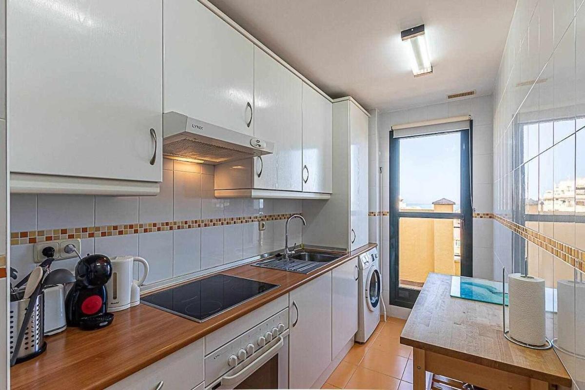 797 Holiday Rentals - Moderno Piso Para 5 Con Hermosas Vistas Benalmádena Extérieur photo